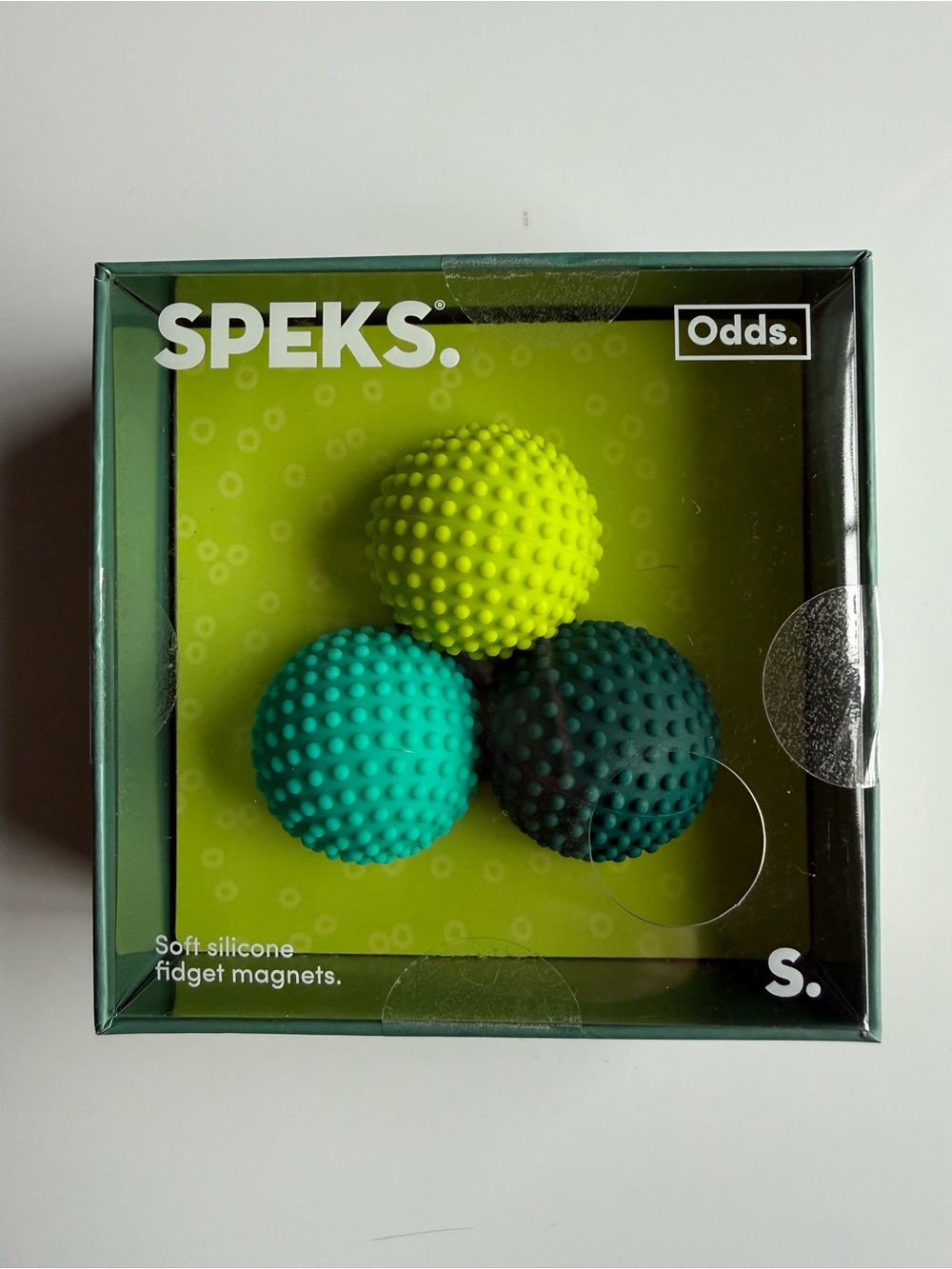 SPEKS Odds Silicone Fidget Magnets in a green textured dot design